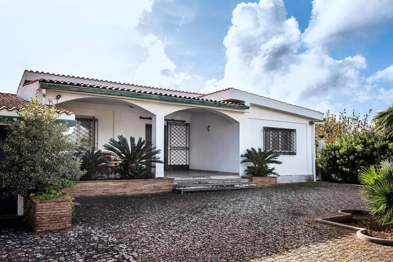 Villa Eva Crispiano Ngoại thất bức ảnh