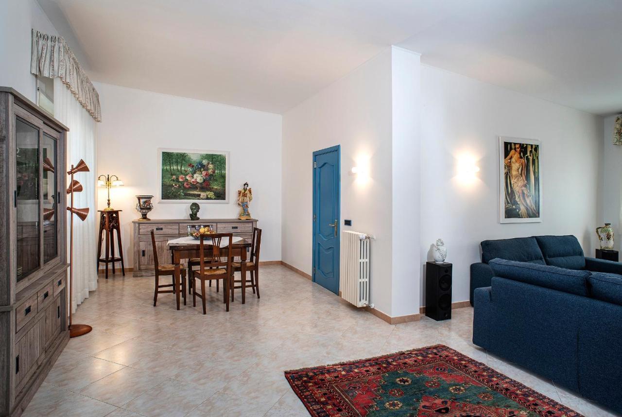 Villa Eva Crispiano Ngoại thất bức ảnh