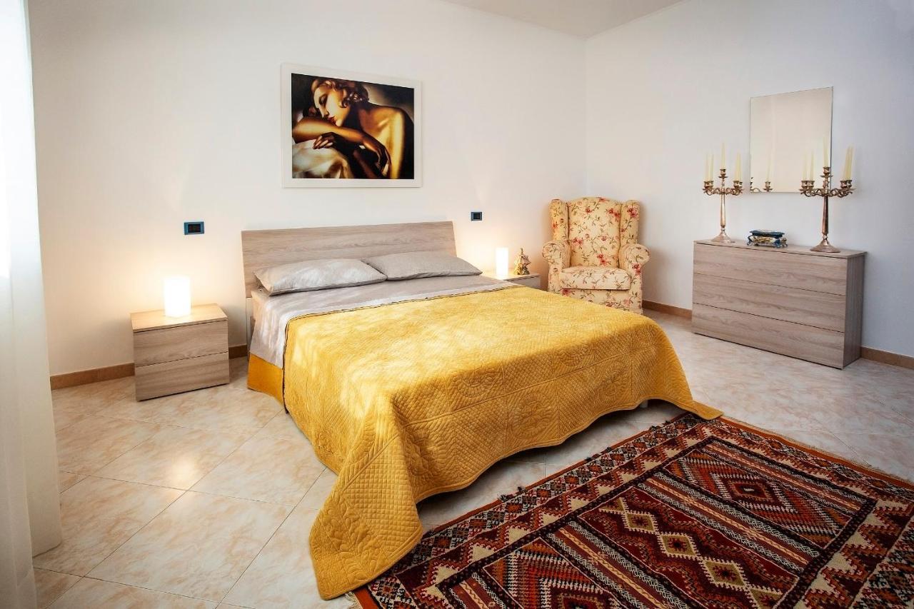 Villa Eva Crispiano Ngoại thất bức ảnh