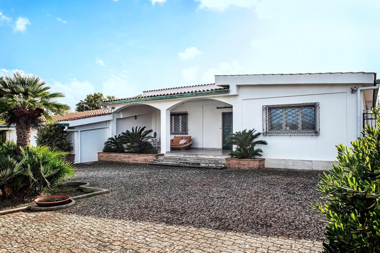 Villa Eva Crispiano Ngoại thất bức ảnh
