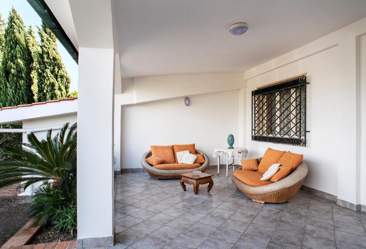 Villa Eva Crispiano Ngoại thất bức ảnh