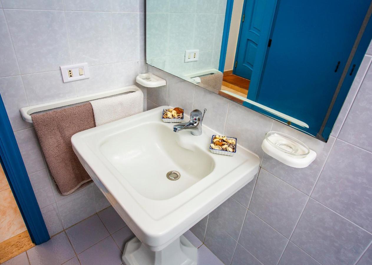 Villa Eva Crispiano Ngoại thất bức ảnh