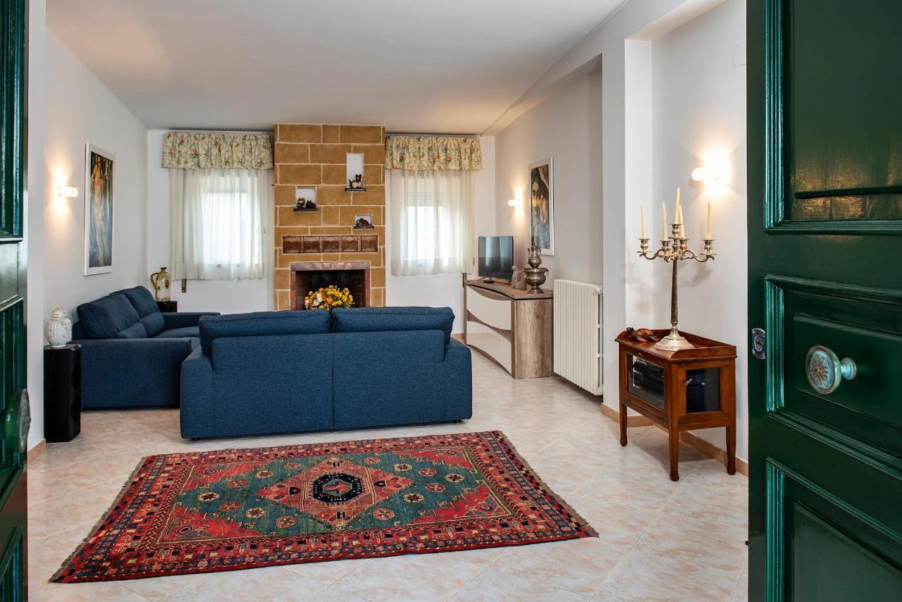 Villa Eva Crispiano Ngoại thất bức ảnh
