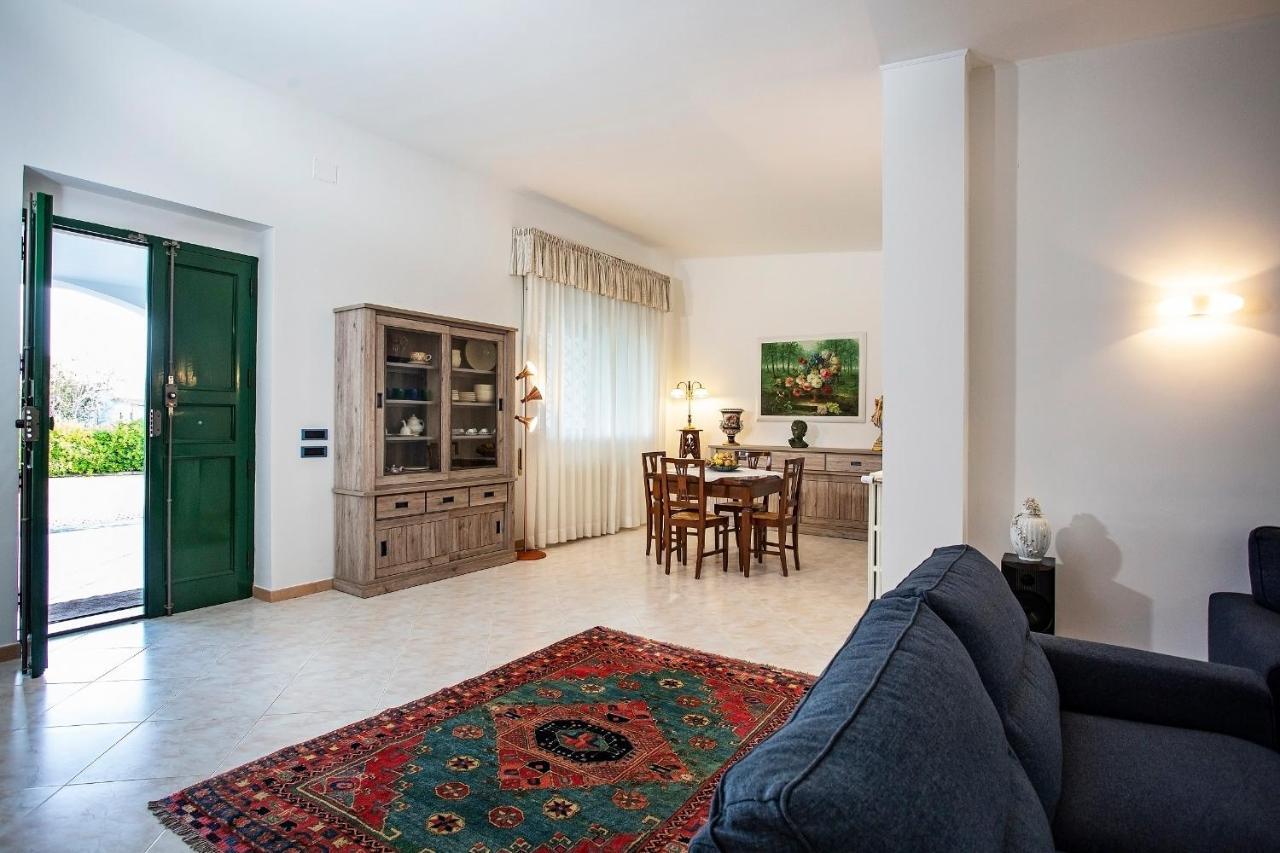 Villa Eva Crispiano Ngoại thất bức ảnh